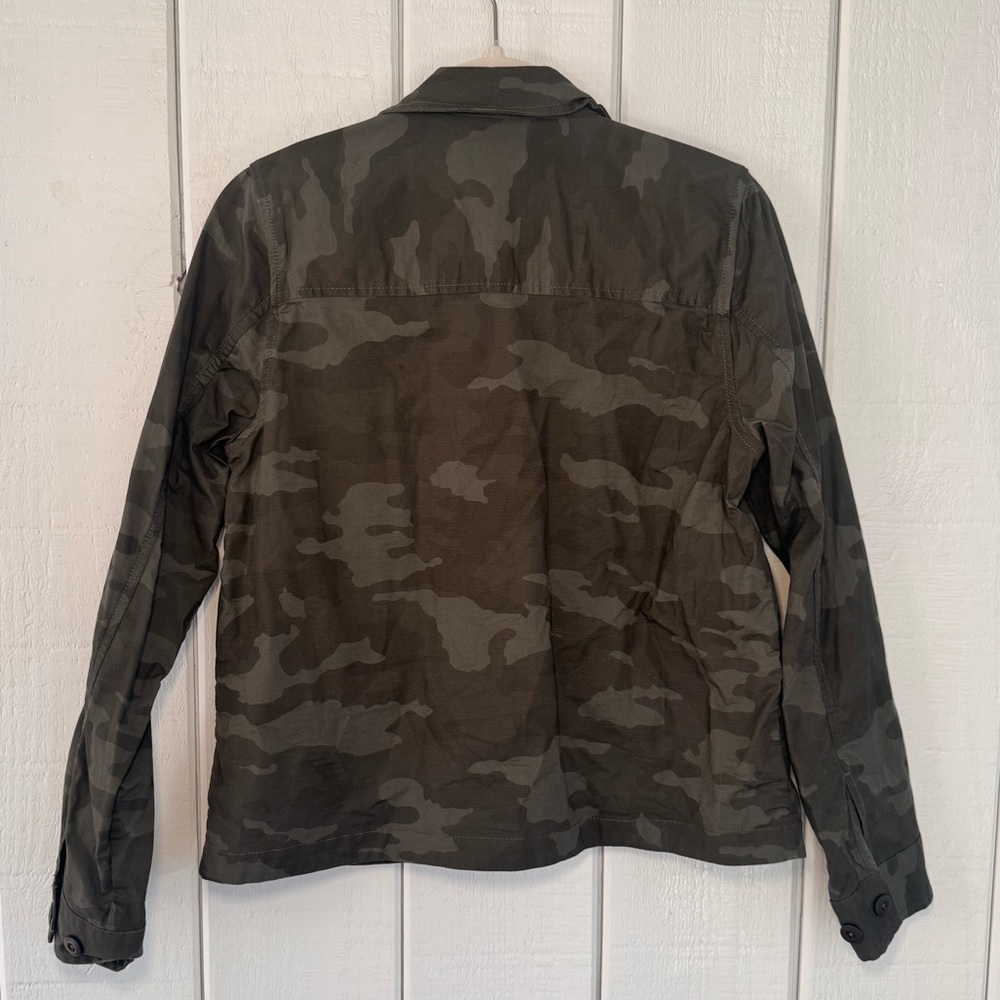 Vuori Ripstop Camo Button Down Jacket - image 5
